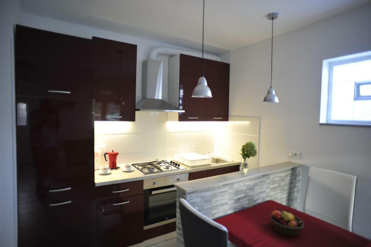 Apartment Stefania ロヴィニ エクステリア 写真